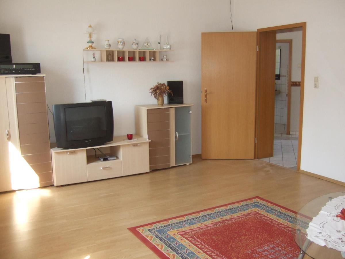 Ferienwohnung Am Neuseenland Rotha Exterior photo